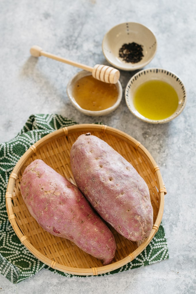 Daigakuimo ingredients-Two sweetpotato, rice malt syrup, oil and black sesameseeds