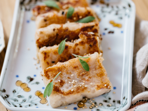 Daikon Daikon Mochi (Japanese Daikon Cake) 大根餅 - Chopstick Chronicles