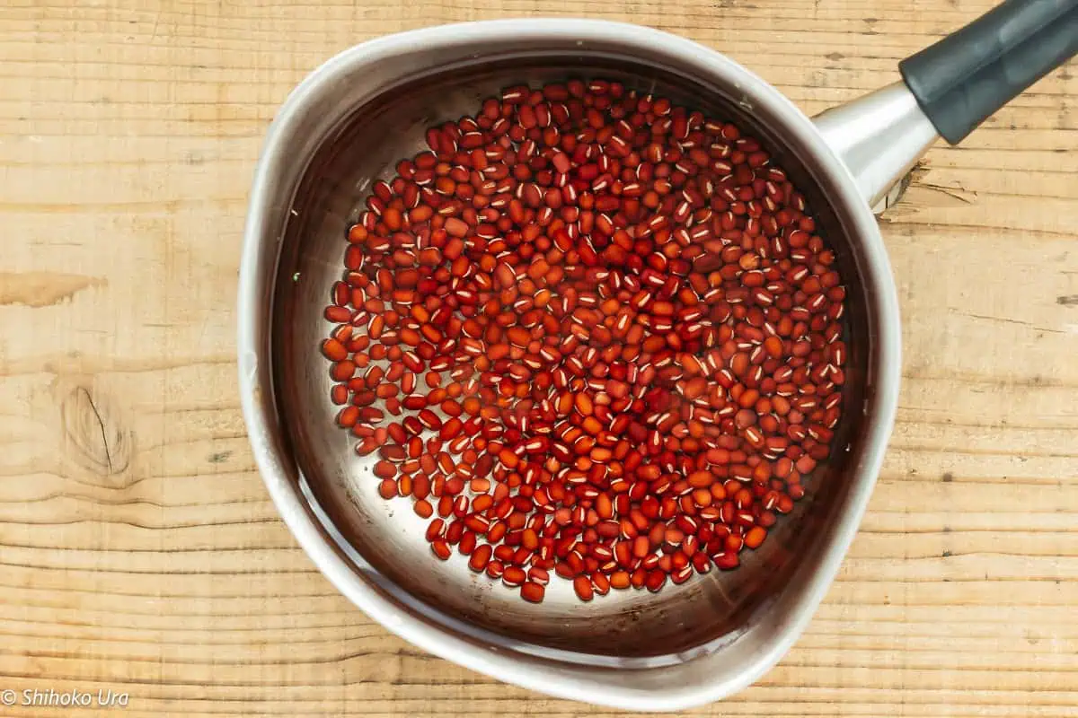 azuki beans and water in a large saucepan