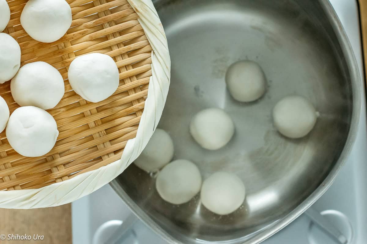 Tsukimi Dango ( Japanese Moon-Viewing Dumplings)